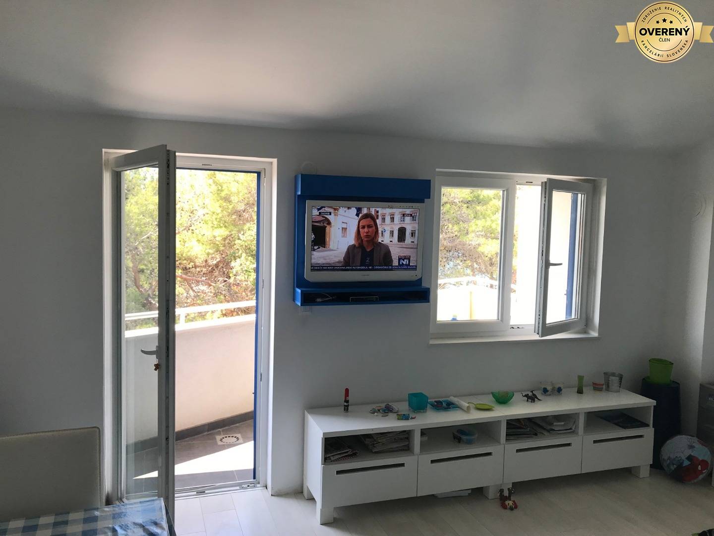 Dnevni boravak_terasa.jpg